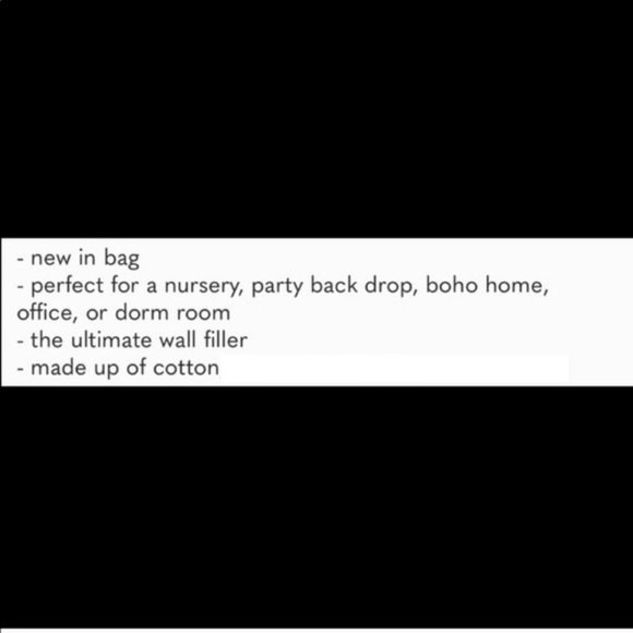 Brand New Macrame Wall Hanger - Picture 3 of 3